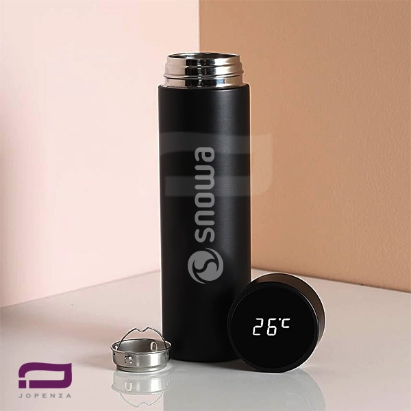 فلاسک استیل دماسنج دار مشکی M2010 با چاپ برند اسنوا (snowa) به همراه صافی توری استیل و نمایشگر درجه حرارت.